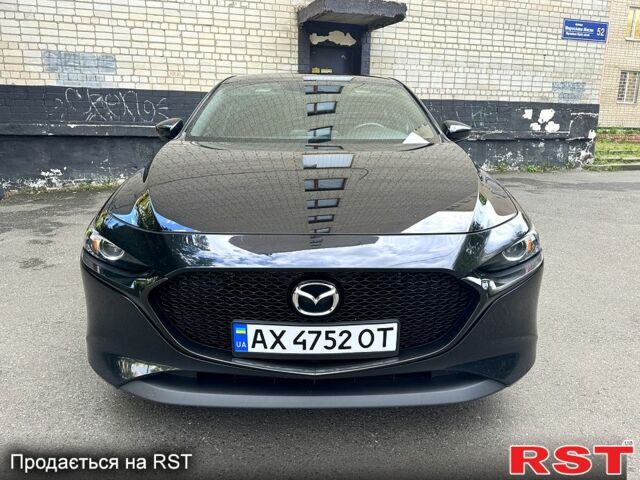 Черный Мазда 3, объемом двигателя 2 л и пробегом 0 тыс. км за 15999 $, фото 1 на Automoto.ua