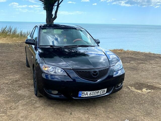 Чорний Мазда 3, об'ємом двигуна 1.6 л та пробігом 325 тис. км за 3500 $, фото 1 на Automoto.ua