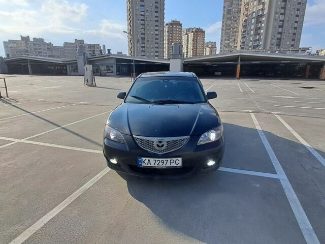 Черный Мазда 3, объемом двигателя 1.6 л и пробегом 273 тыс. км за 5000 $, фото 1 на Automoto.ua