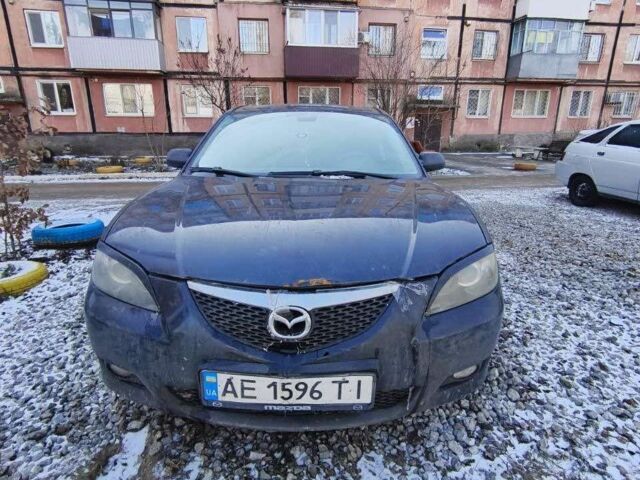 Черный Мазда 3, объемом двигателя 2 л и пробегом 281 тыс. км за 3200 $, фото 1 на Automoto.ua
