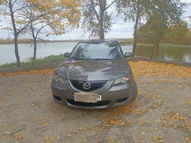 Черный Мазда 3, объемом двигателя 0 л и пробегом 280 тыс. км за 4700 $, фото 1 на Automoto.ua