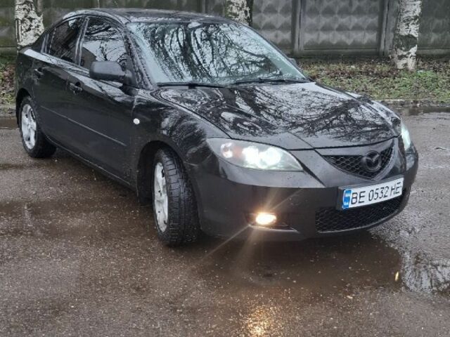 Черный Мазда 3, объемом двигателя 1.6 л и пробегом 300 тыс. км за 3800 $, фото 1 на Automoto.ua