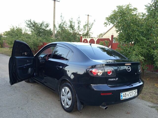 Чорний Мазда 3, об'ємом двигуна 1.6 л та пробігом 165 тис. км за 5000 $, фото 1 на Automoto.ua