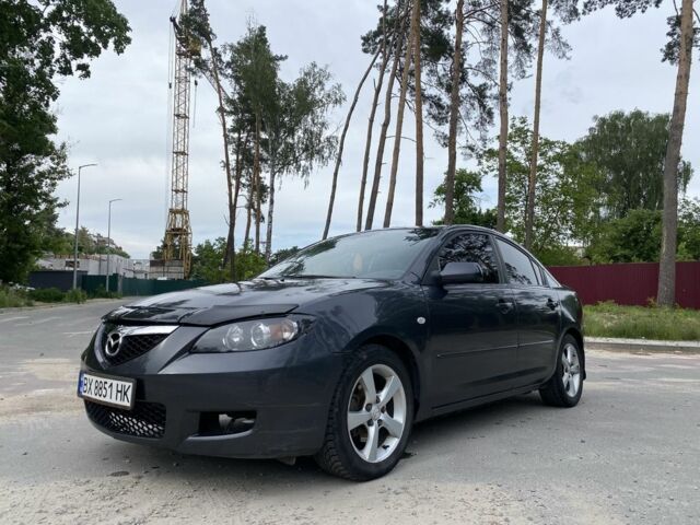 Черный Мазда 3, объемом двигателя 1.6 л и пробегом 347 тыс. км за 2800 $, фото 1 на Automoto.ua