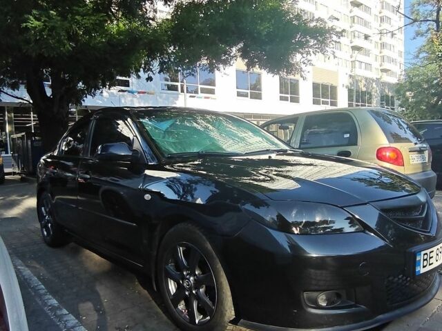 Черный Мазда 3, объемом двигателя 2 л и пробегом 250 тыс. км за 5300 $, фото 1 на Automoto.ua