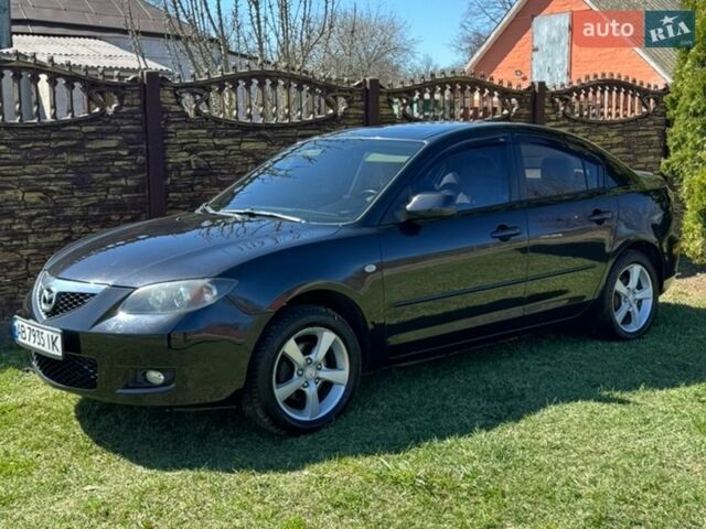 Черный Мазда 3, объемом двигателя 1.6 л и пробегом 238 тыс. км за 4800 $, фото 1 на Automoto.ua