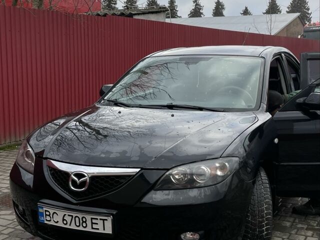 Черный Мазда 3, объемом двигателя 1.6 л и пробегом 189 тыс. км за 4500 $, фото 1 на Automoto.ua