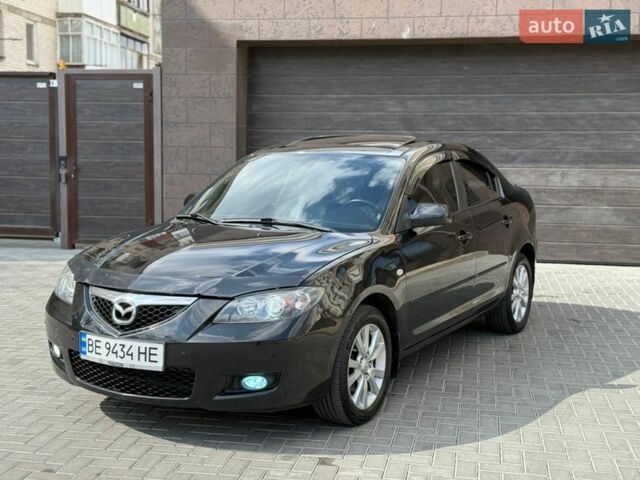 Чорний Мазда 3, об'ємом двигуна 1.6 л та пробігом 268 тис. км за 5750 $, фото 1 на Automoto.ua
