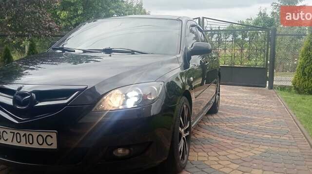 Чорний Мазда 3, об'ємом двигуна 2.02 л та пробігом 240 тис. км за 4800 $, фото 1 на Automoto.ua