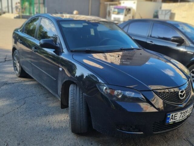 Черный Мазда 3, объемом двигателя 2 л и пробегом 270 тыс. км за 4100 $, фото 1 на Automoto.ua