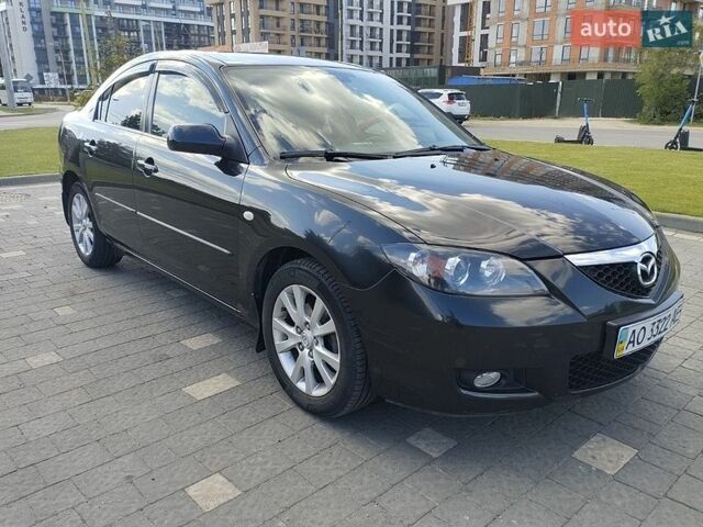 Черный Мазда 3, объемом двигателя 1.6 л и пробегом 199 тыс. км за 5500 $, фото 1 на Automoto.ua