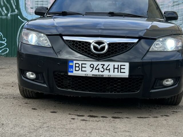 Чорний Мазда 3, об'ємом двигуна 1.6 л та пробігом 268 тис. км за 5600 $, фото 1 на Automoto.ua