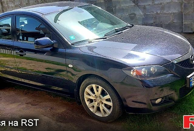 Черный Мазда 3, объемом двигателя 1.6 л и пробегом 144 тыс. км за 6000 $, фото 1 на Automoto.ua