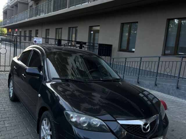 Чорний Мазда 3, об'ємом двигуна 1.6 л та пробігом 320 тис. км за 5000 $, фото 1 на Automoto.ua