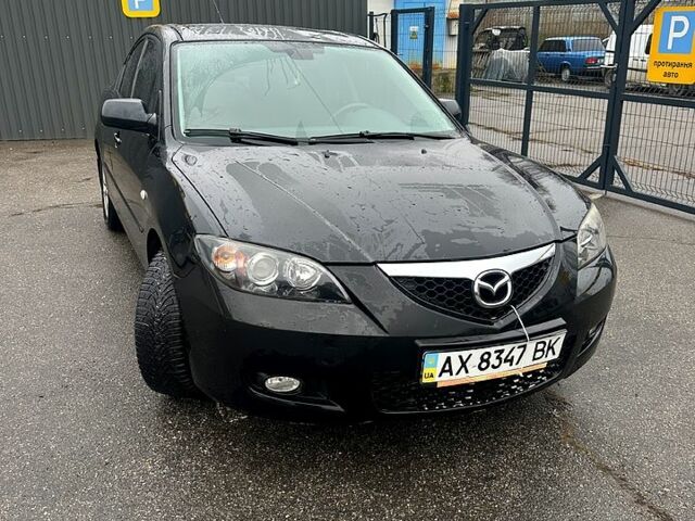 Черный Мазда 3, объемом двигателя 1.6 л и пробегом 135 тыс. км за 4900 $, фото 1 на Automoto.ua