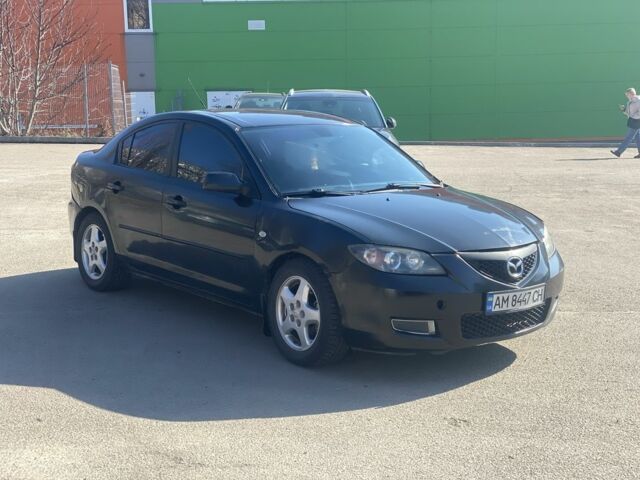 Черный Мазда 3, объемом двигателя 2 л и пробегом 258 тыс. км за 3350 $, фото 1 на Automoto.ua