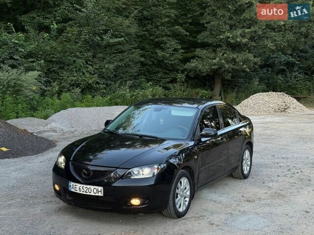 Чорний Мазда 3, об'ємом двигуна 1.6 л та пробігом 250 тис. км за 2999 $, фото 1 на Automoto.ua
