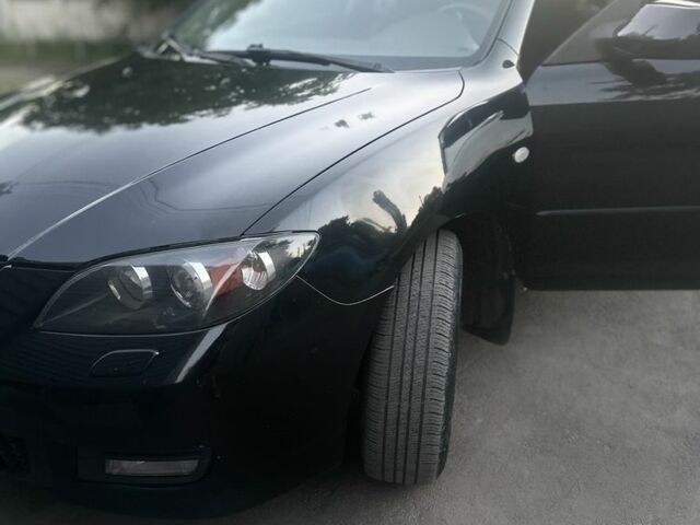 Чорний Мазда 3, об'ємом двигуна 2 л та пробігом 189 тис. км за 6000 $, фото 1 на Automoto.ua