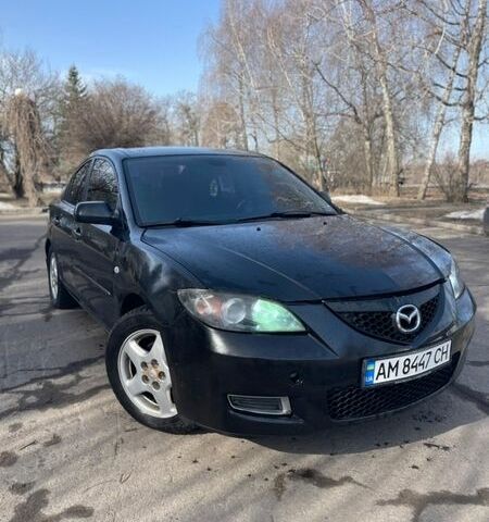 Черный Мазда 3, объемом двигателя 2 л и пробегом 220 тыс. км за 3650 $, фото 1 на Automoto.ua