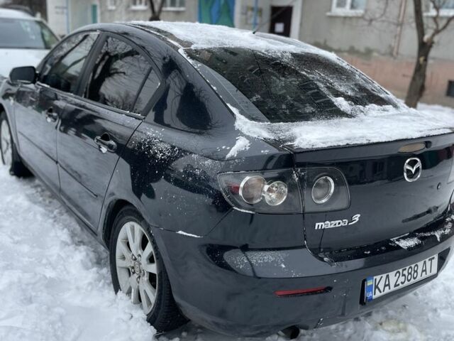 Чорний Мазда 3, об'ємом двигуна 1.6 л та пробігом 235 тис. км за 4000 $, фото 1 на Automoto.ua