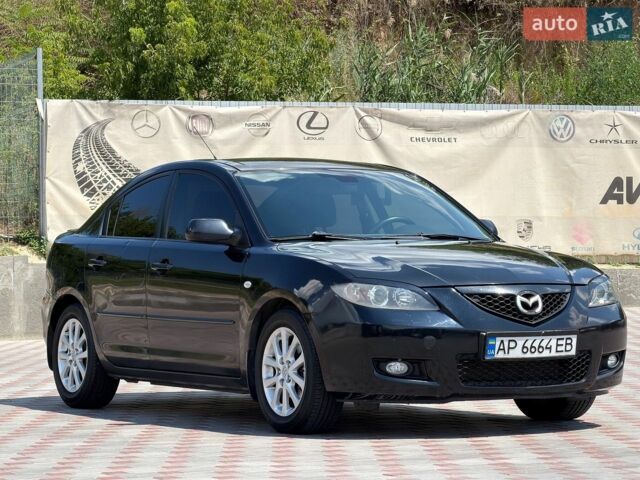 Черный Мазда 3, объемом двигателя 1.6 л и пробегом 178 тыс. км за 5900 $, фото 1 на Automoto.ua