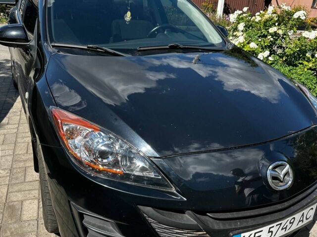 Чорний Мазда 3, об'ємом двигуна 2 л та пробігом 195 тис. км за 6081 $, фото 1 на Automoto.ua