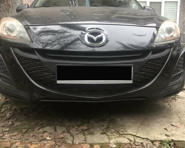 Чорний Мазда 3, об'ємом двигуна 2 л та пробігом 204 тис. км за 6000 $, фото 1 на Automoto.ua