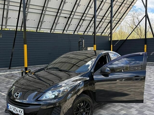 Чорний Мазда 3, об'ємом двигуна 1.6 л та пробігом 225 тис. км за 7200 $, фото 1 на Automoto.ua