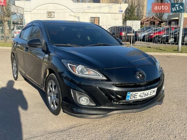 Чорний Мазда 3, об'ємом двигуна 2 л та пробігом 284 тис. км за 7500 $, фото 1 на Automoto.ua