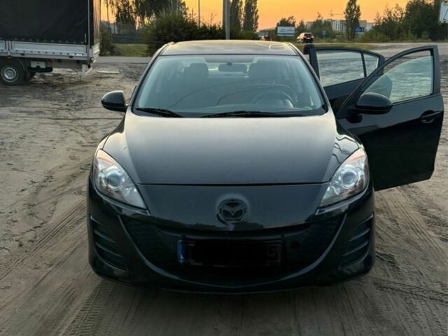 Чорний Мазда 3, об'ємом двигуна 2 л та пробігом 81 тис. км за 3937 $, фото 1 на Automoto.ua