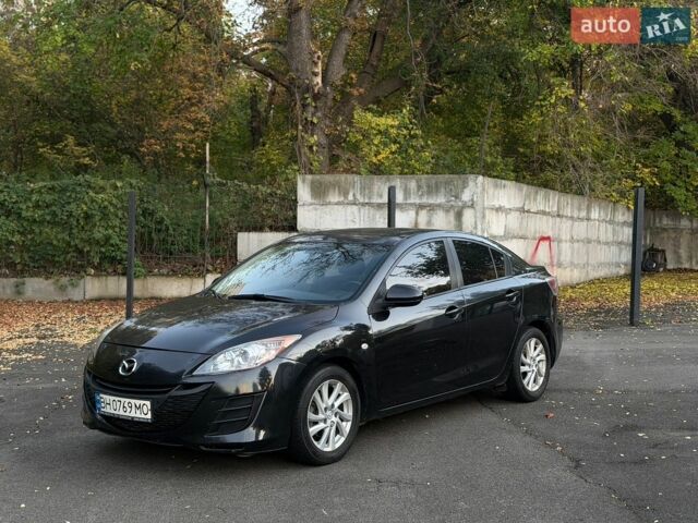 Чорний Мазда 3, об'ємом двигуна 2 л та пробігом 250 тис. км за 5500 $, фото 1 на Automoto.ua