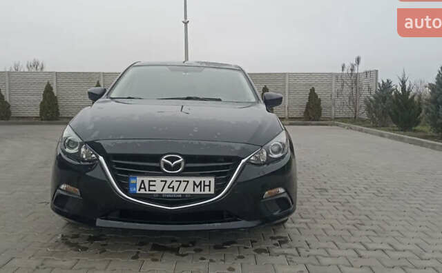 Черный Мазда 3, объемом двигателя 2 л и пробегом 166 тыс. км за 8800 $, фото 1 на Automoto.ua