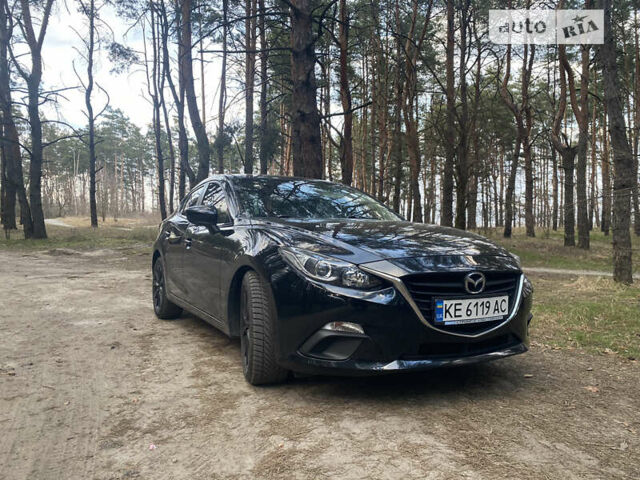 Черный Мазда 3, объемом двигателя 1.6 л и пробегом 170 тыс. км за 9600 $, фото 1 на Automoto.ua