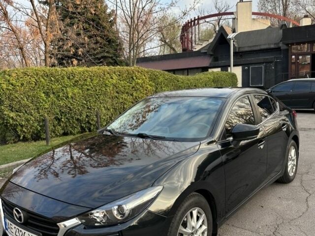 Чорний Мазда 3, об'ємом двигуна 1.5 л та пробігом 118 тис. км за 13500 $, фото 1 на Automoto.ua
