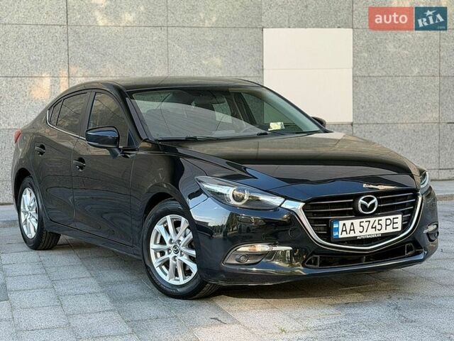 Чорний Мазда 3, об'ємом двигуна 1.5 л та пробігом 215 тис. км за 10300 $, фото 1 на Automoto.ua