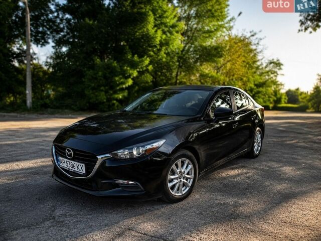 Черный Мазда 3, объемом двигателя 2 л и пробегом 81 тыс. км за 11999 $, фото 1 на Automoto.ua