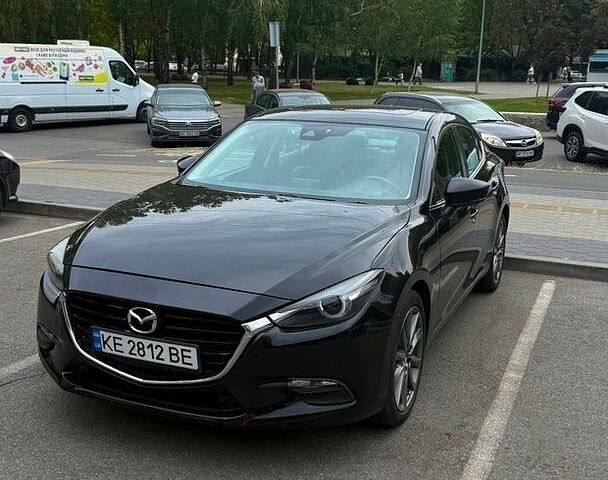 Черный Мазда 3, объемом двигателя 2.49 л и пробегом 98 тыс. км за 14500 $, фото 1 на Automoto.ua