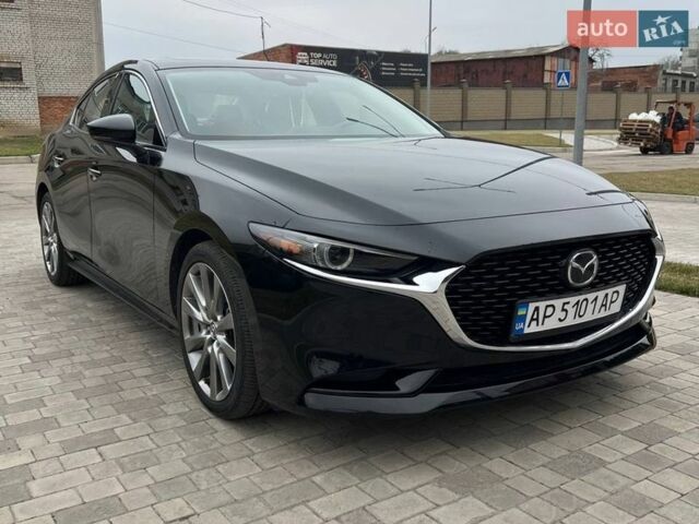 Черный Мазда 3, объемом двигателя 2 л и пробегом 55 тыс. км за 17500 $, фото 1 на Automoto.ua