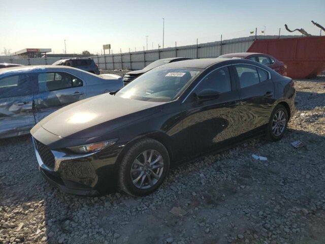 Черный Мазда 3, объемом двигателя 2 л и пробегом 28 тыс. км за 6100 $, фото 1 на Automoto.ua