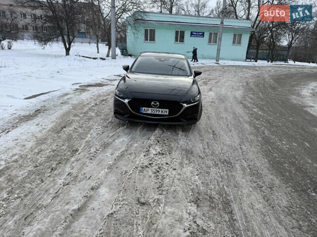 Черный Мазда 3, объемом двигателя 2 л и пробегом 101 тыс. км за 15500 $, фото 1 на Automoto.ua