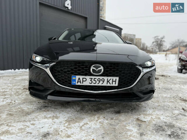 Черный Мазда 3, объемом двигателя 2 л и пробегом 105 тыс. км за 15400 $, фото 1 на Automoto.ua