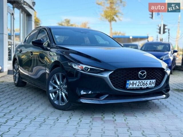 Черный Мазда 3, объемом двигателя 2.49 л и пробегом 34 тыс. км за 18600 $, фото 1 на Automoto.ua