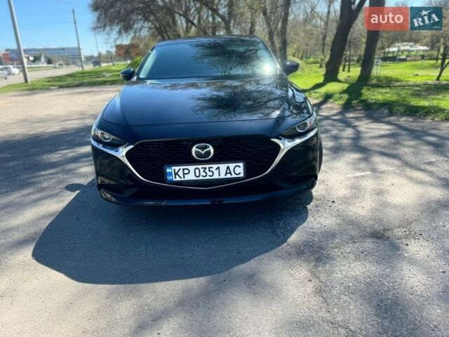 Черный Мазда 3, объемом двигателя 2.49 л и пробегом 11 тыс. км за 17100 $, фото 1 на Automoto.ua