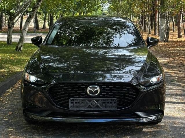 Черный Мазда 3, объемом двигателя 2.5 л и пробегом 6 тыс. км за 21500 $, фото 1 на Automoto.ua