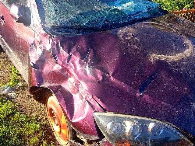 Фиолетовый Мазда 3, объемом двигателя 1.6 л и пробегом 0 тыс. км за 3000 $, фото 1 на Automoto.ua