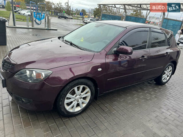 Фиолетовый Мазда 3, объемом двигателя 1.6 л и пробегом 296 тыс. км за 4250 $, фото 1 на Automoto.ua