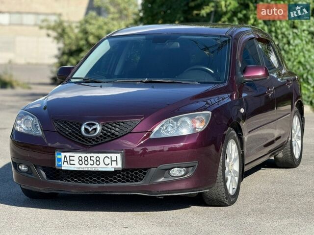 Фиолетовый Мазда 3, объемом двигателя 1.6 л и пробегом 200 тыс. км за 6499 $, фото 1 на Automoto.ua