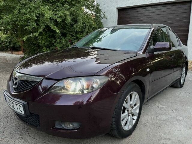 Фиолетовый Мазда 3, объемом двигателя 1.6 л и пробегом 250 тыс. км за 4800 $, фото 1 на Automoto.ua