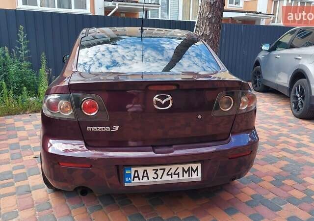 Фіолетовий Мазда 3, об'ємом двигуна 1.59 л та пробігом 235 тис. км за 6400 $, фото 1 на Automoto.ua