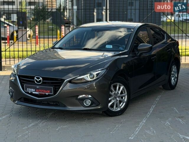 Коричневый Мазда 3, объемом двигателя 1.5 л и пробегом 114 тыс. км за 12900 $, фото 1 на Automoto.ua